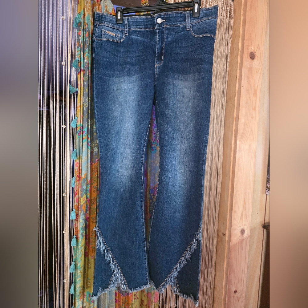 Coco &Carmen Boot Cut Jeans